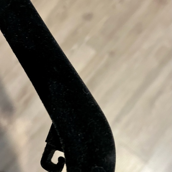 CHANEL hanger - Picture 5 of 5